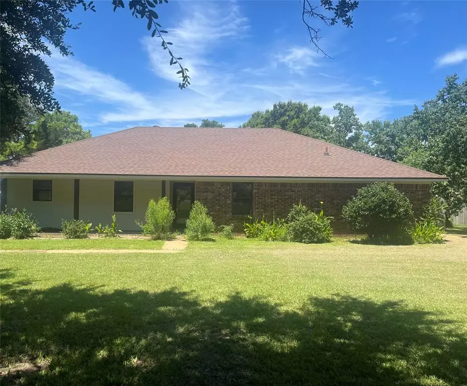 Benton, LA 71006,4618 Palmetto Road