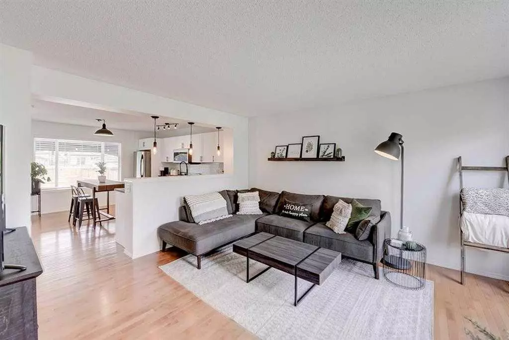 Calgary, AB T2Z 0E8,12 Elgin Meadows VW Southeast