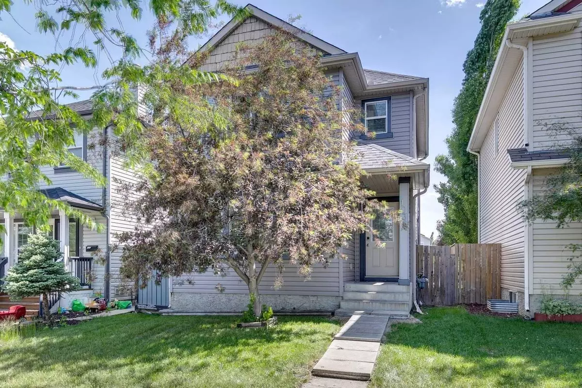 Calgary, AB T2Y 4S8,1039 Everridge DR SW
