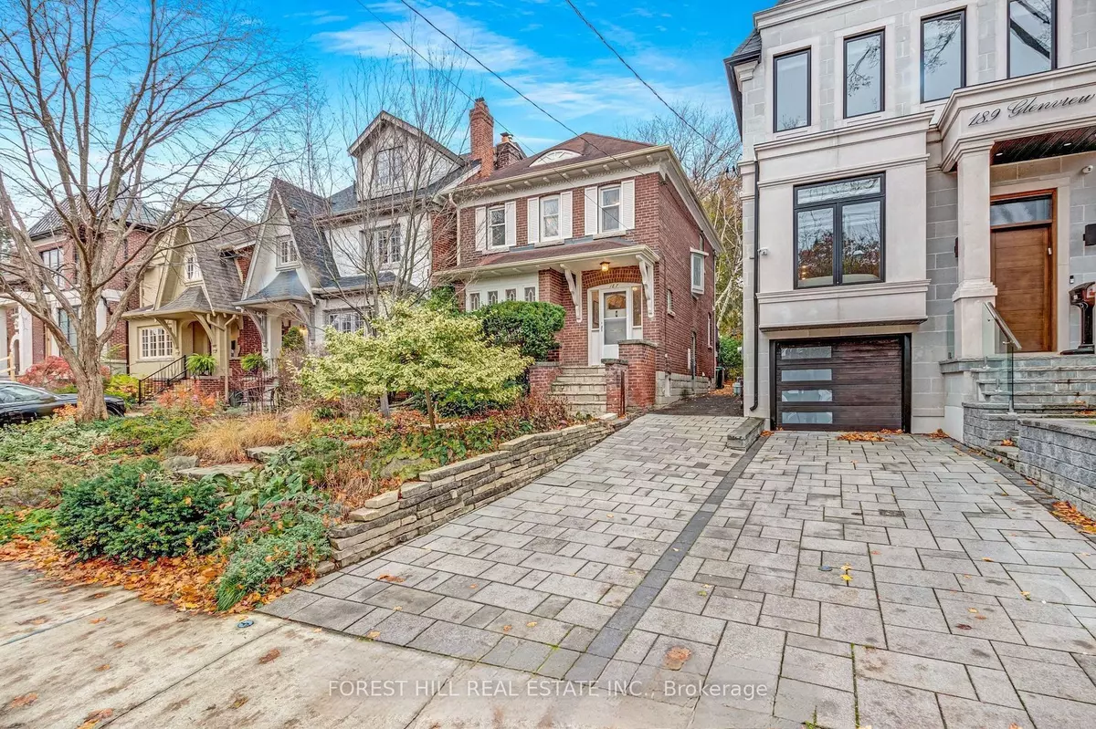 Toronto C04, ON M4R 1R4,187 Glenview AVE