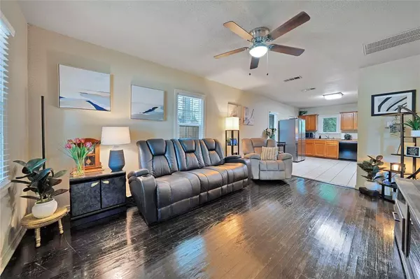 Haltom City, TX 76111,4001 Carnation Avenue