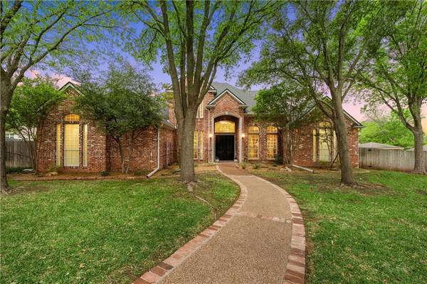 12002 Woodfall Circle,  Woodway,  TX 76712