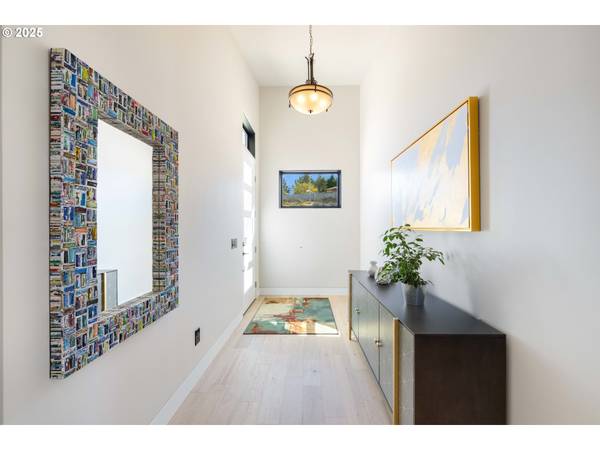 1940 PACIFIC VIEW LN, Coos Bay, OR 97420