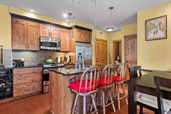 Canmore, AB T1W0G3,2100A Stewart Creek DR #101