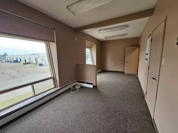 Red Deer, AB T4P 2B5,7836 49 AVE #1A