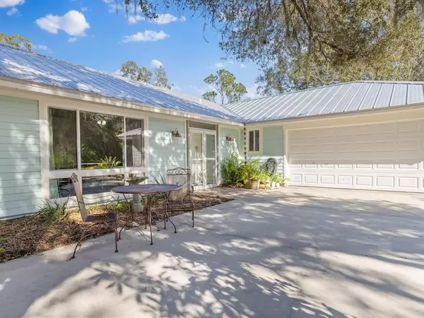 Vero Beach, FL 32966,4750 10th St