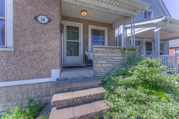 Hamilton, ON L8H 2T5,16 Newlands AVE