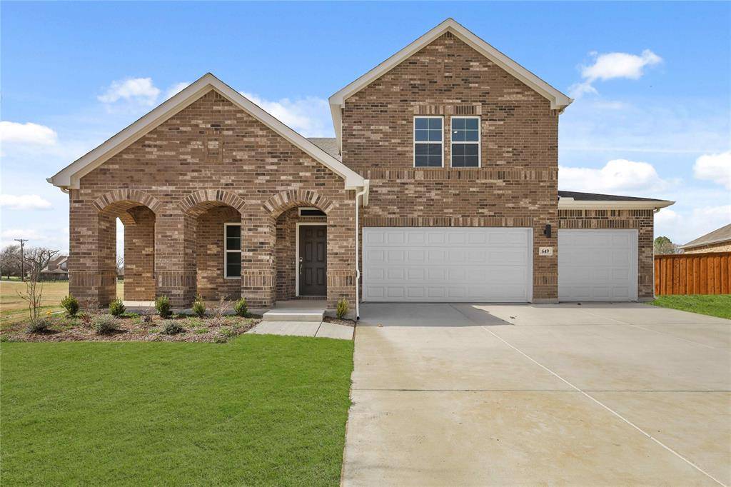 649 Landry Lane, Forney, TX 75126