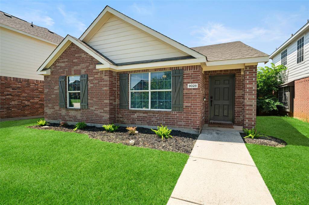 9028 Wild Rose Lane, Cross Roads, TX 76227