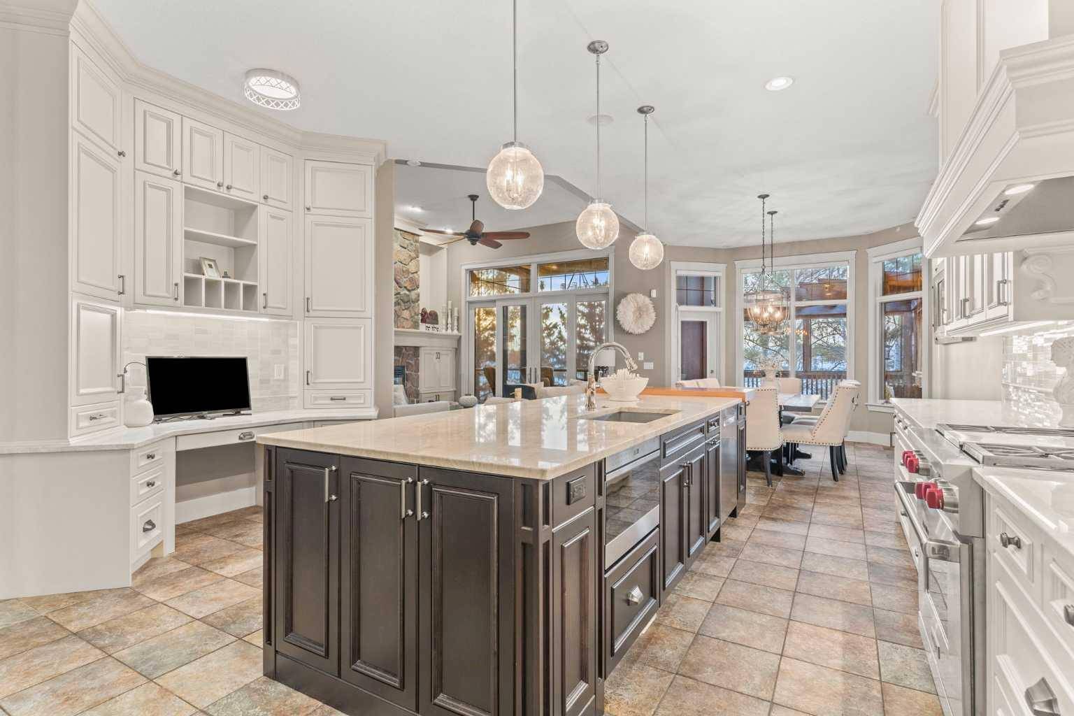 31 Summit Pointe DR, Heritage Pointe, AB T1S4H2