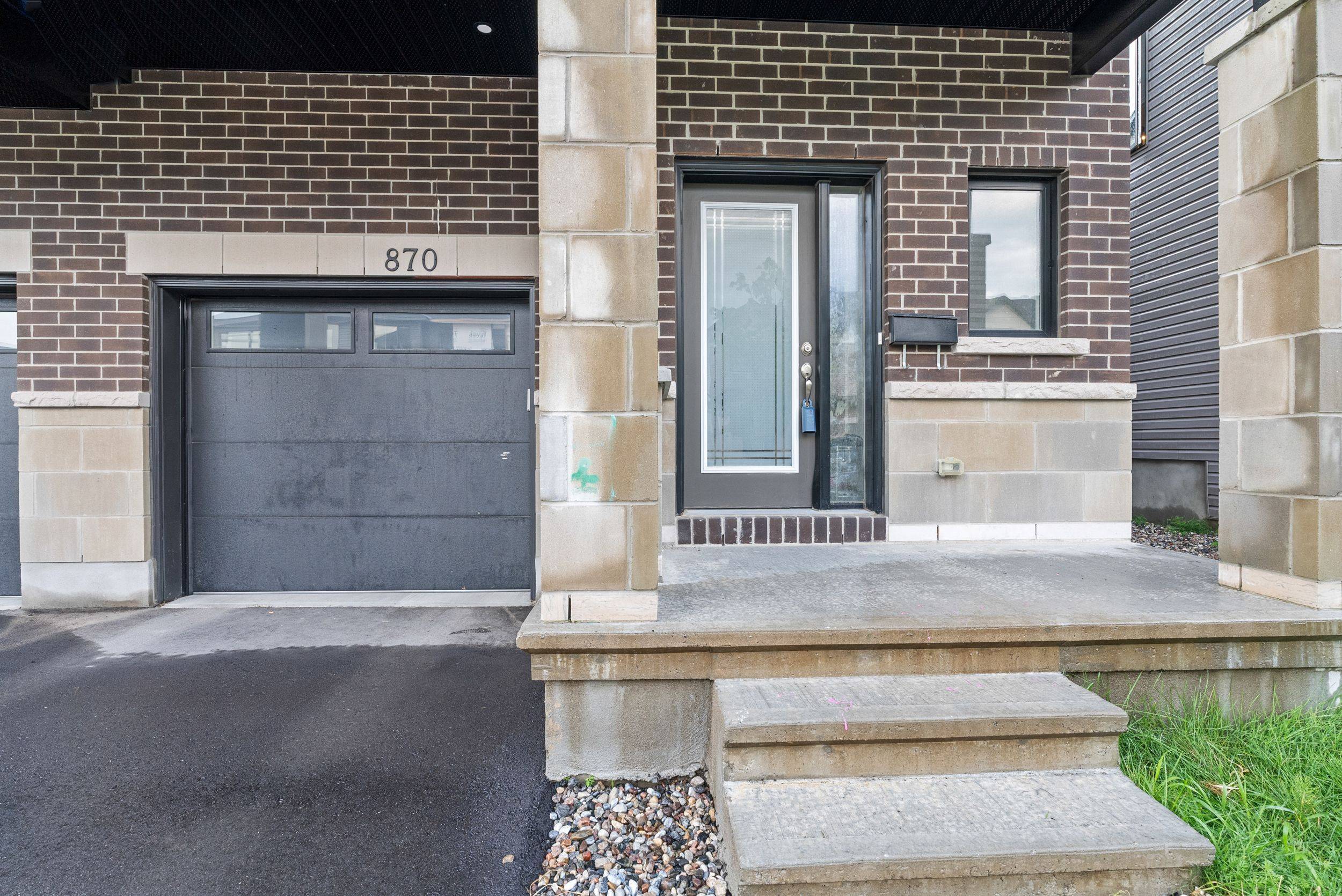 Kanata, ON K2S 2R8,870 Anciano CRES