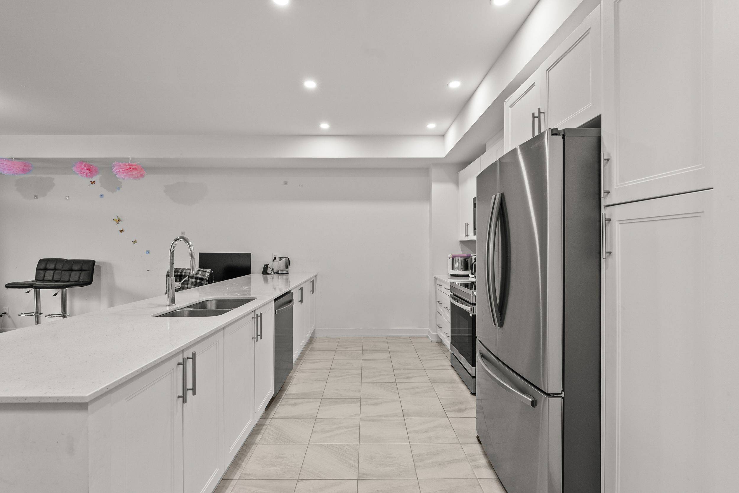 Kanata, ON K2S 2R8,870 Anciano CRES