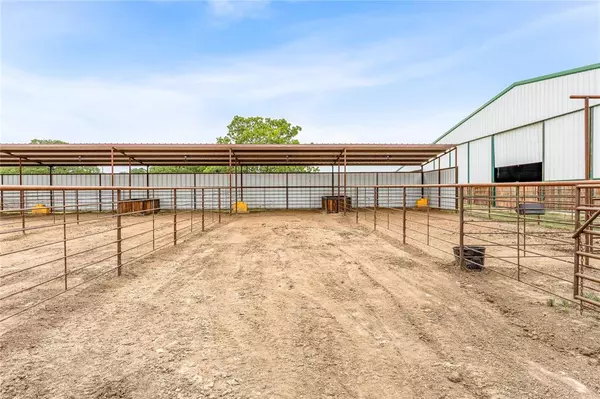 Jacksboro, TX 76458,2283 US Highway 281 N