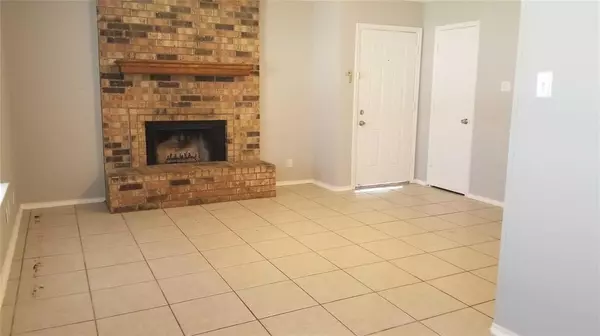 Arlington, TX 76012,1730 Justin Lyn Street