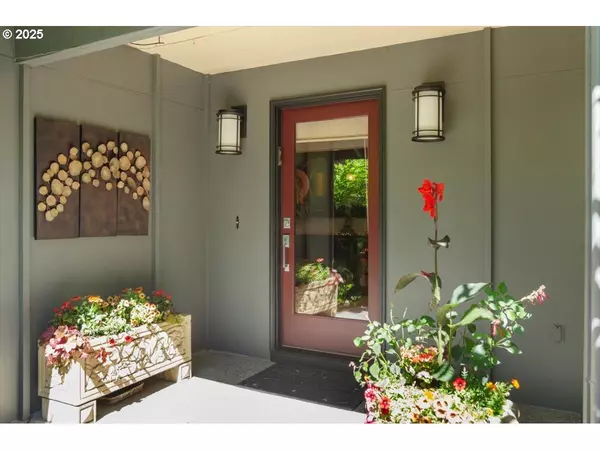 Portland, OR 97201,2417/2419 SW MONTGOMERY DR