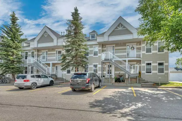 103 Strathaven DR #123, Strathmore, AB T1P 1W3