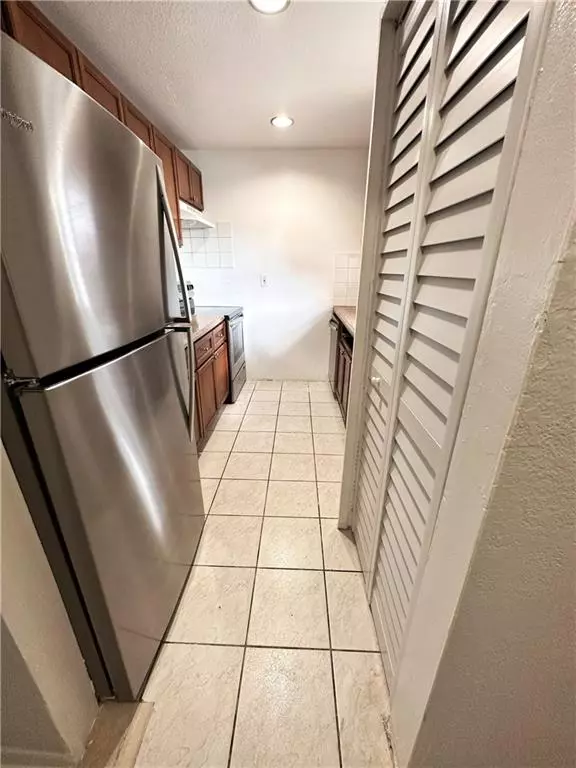 Fort Lauderdale, FL 33313,5708 Blueberry Ct