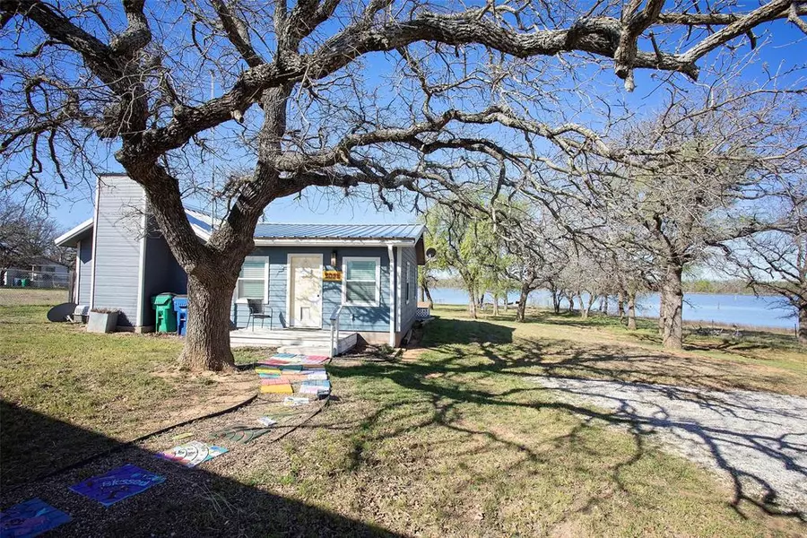 2041 Eastside Lake Road, Graham, TX 76450