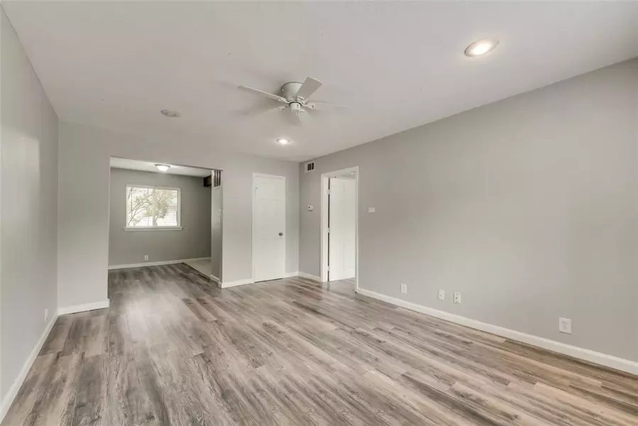 4718 Reiger Avenue #212, Dallas, TX 75246