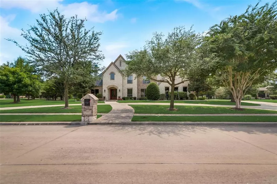 30 Kingsbury Trail, Heath, TX 75032