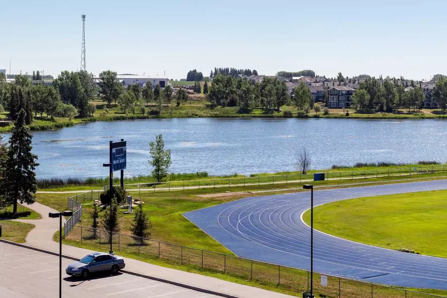 604 East Lake BLVD Northeast #1203, Airdrie, AB T4A 0G5