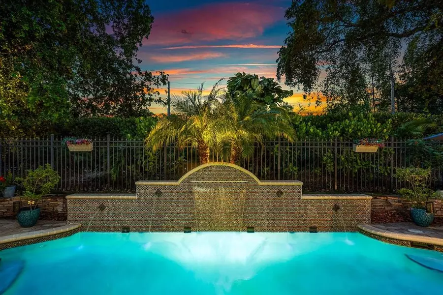 7535 NW 71st Ter, Parkland, FL 33067