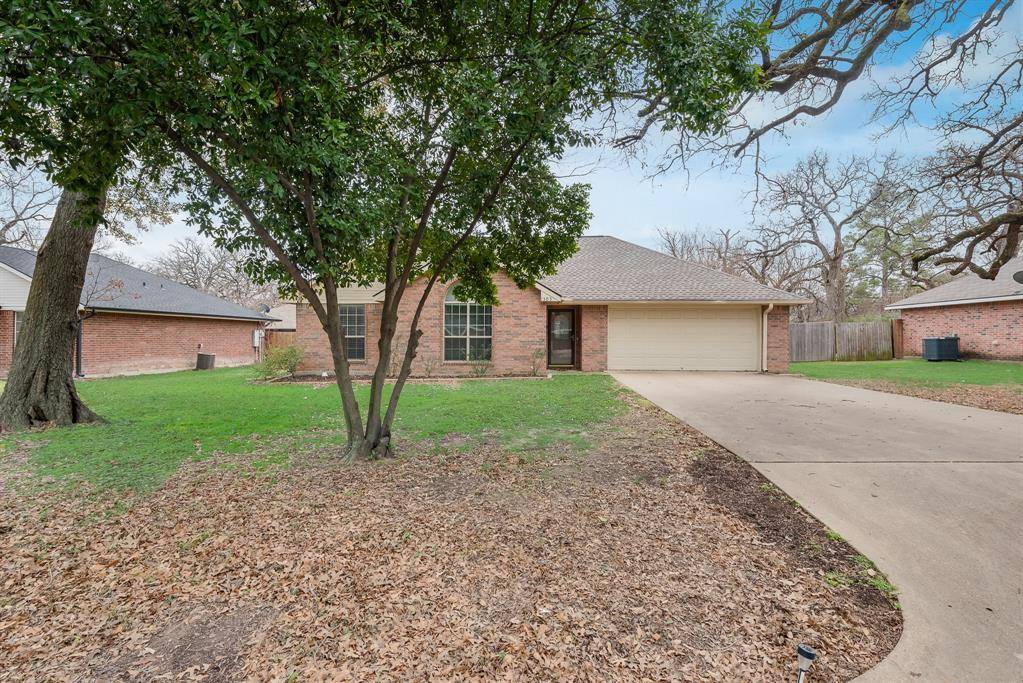 Corsicana, TX 75110,1305 Elmwood Avenue