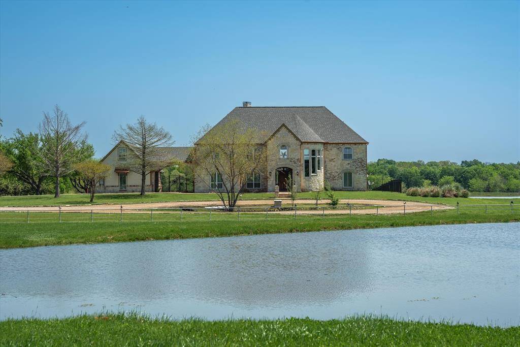 Kaufman, TX 75142,15653 SH 243