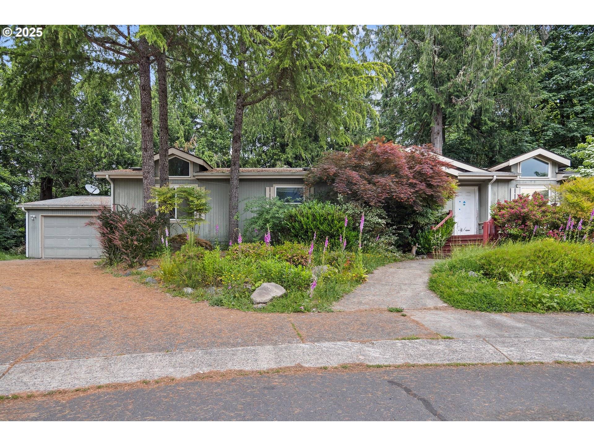 25482 E CEDAR GLEN LOOP, Welches, OR 97067