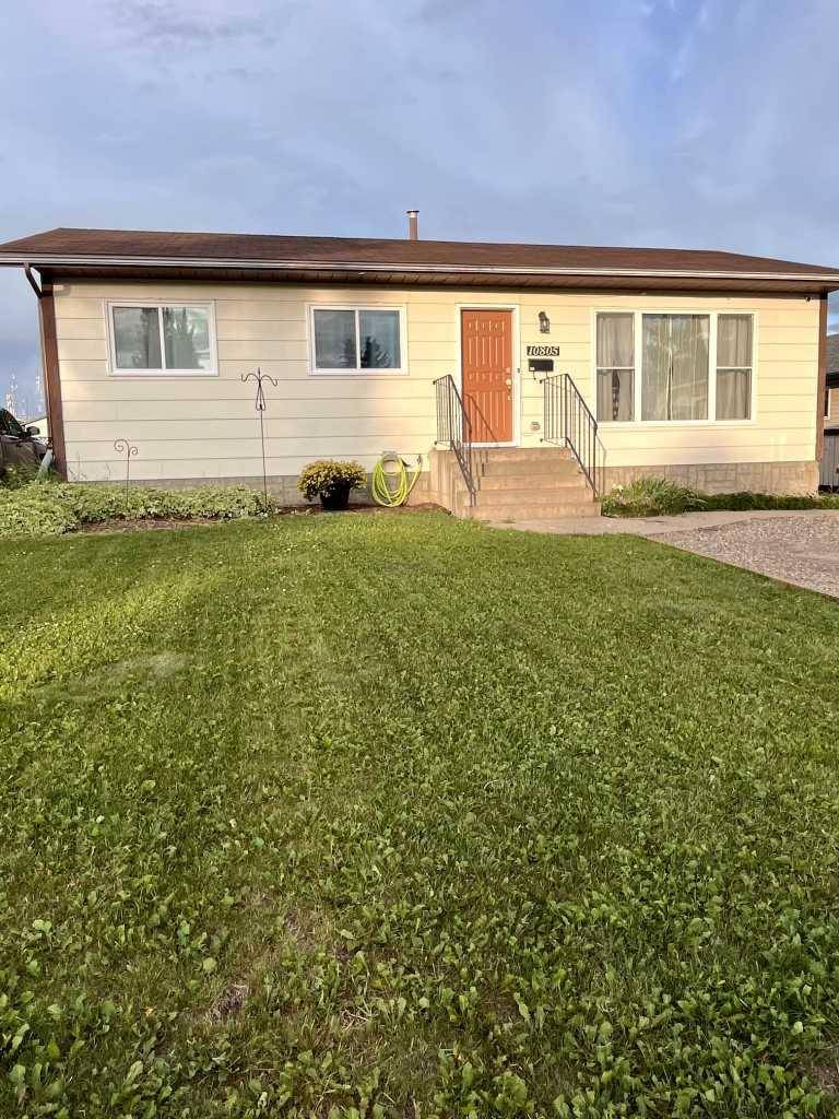 Fairview, AB T0H1L0,10805 114 ST