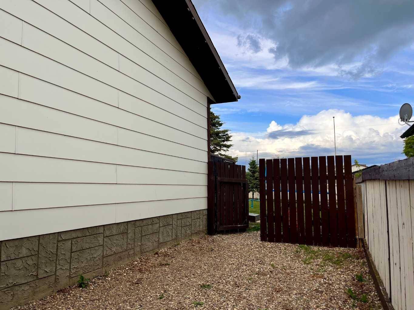 Fairview, AB T0H1L0,10805 114 ST