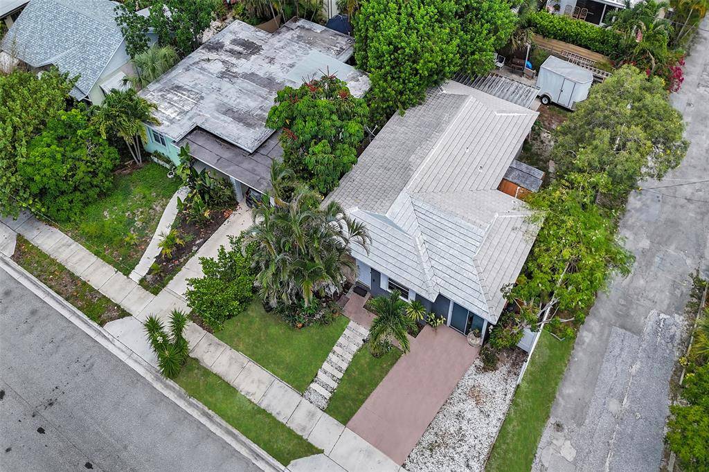 Lake Worth Beach, FL 33460,339 Dartmouth Dr