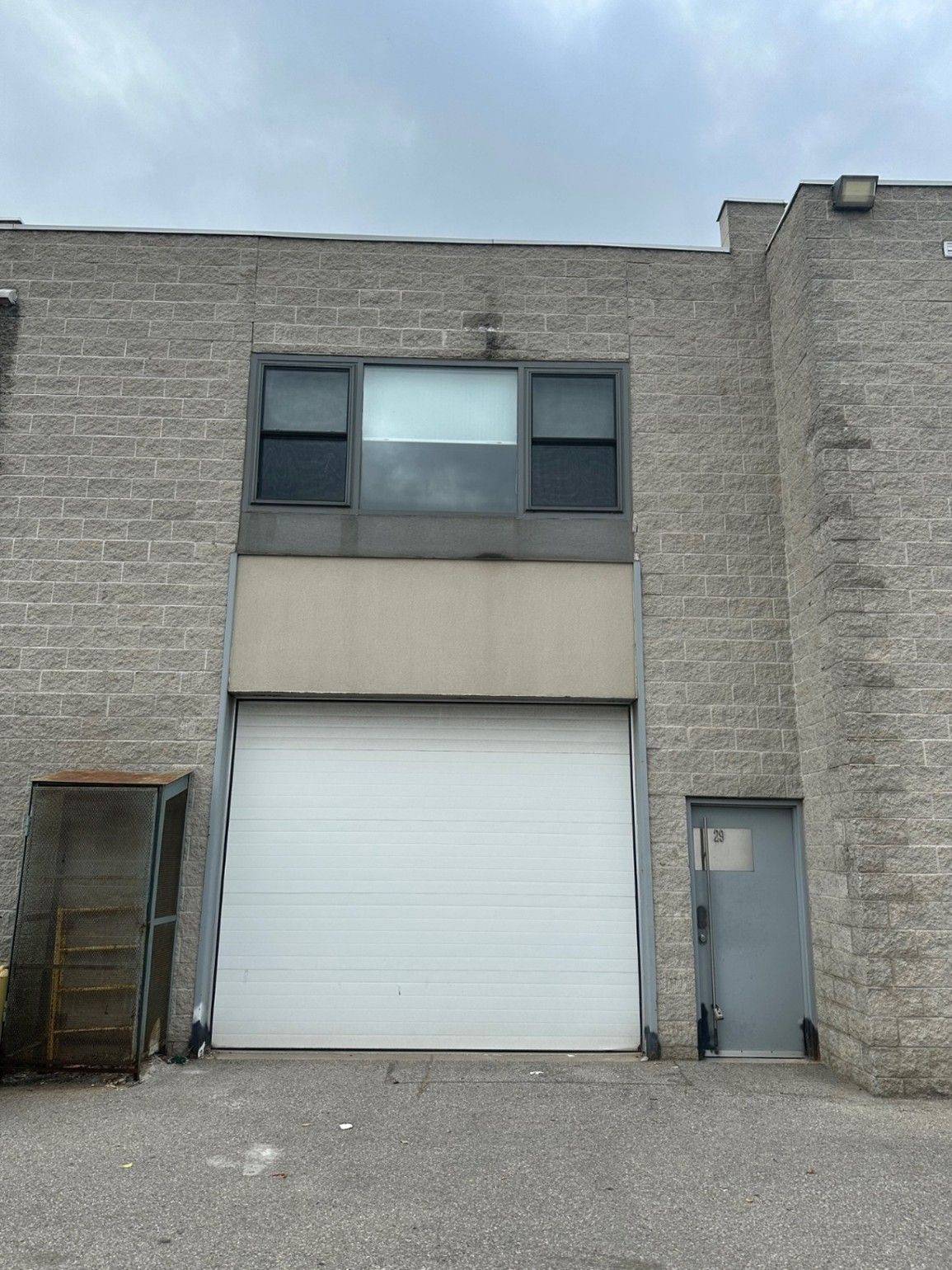 300 New Toronto ST #29, Toronto W06, ON M8V 2E8