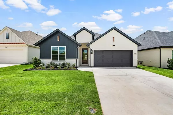 121 Kingfisher Lane, Aledo, TX 76008