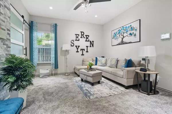 Denison, TX 75020,426 W Johnson Street
