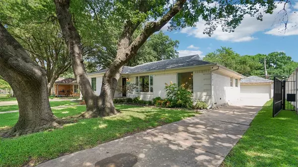 Dallas, TX 75231,6926 Wakefield Street