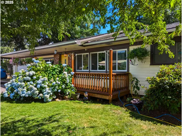 Oakridge, OR 97463,48294 HILLS ST