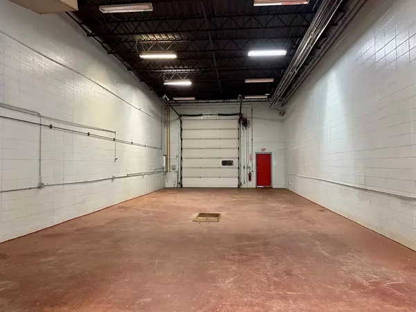 Grande Prairie, AB T8V 5V9,9508 110 ST