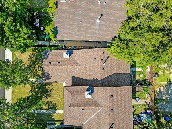 Calgary, AB T3K 1B4,8412 Berkley RD Northwest