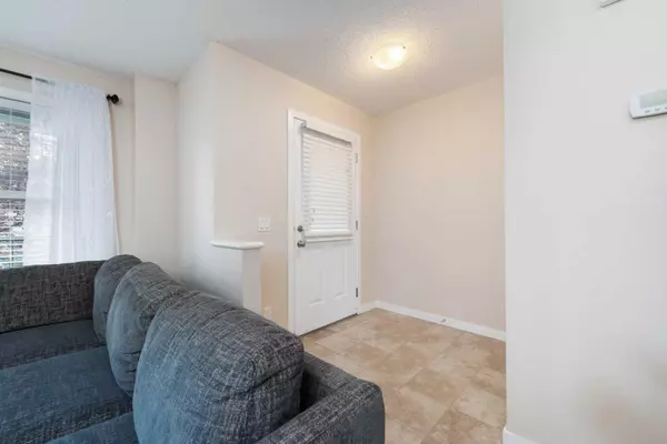 Calgary, AB T3K 0R6,106 Panora RD Northwest