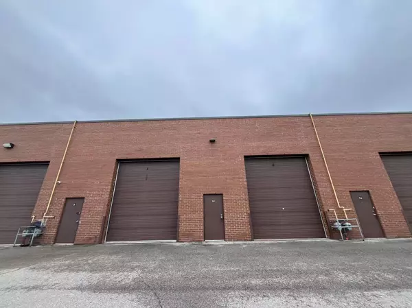 70 East Beaver Creek RD #10, Richmond Hill, ON L4B 3B2