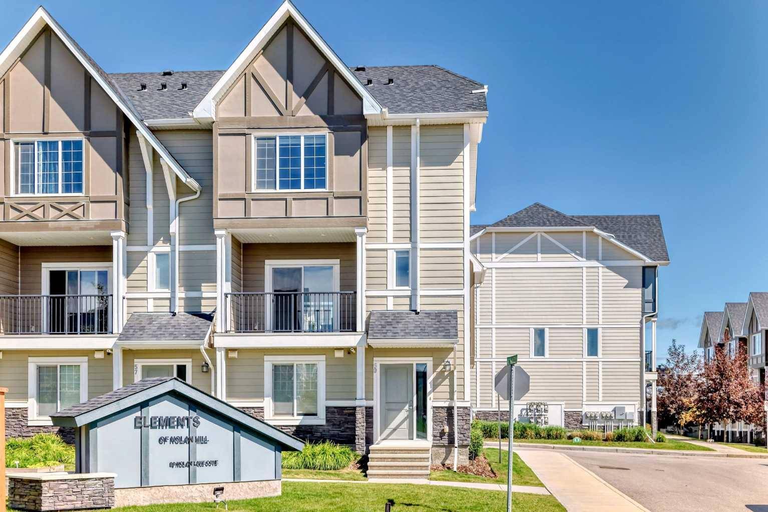 59 Nolanlake CV Northwest, Calgary, AB T3R0Z7
