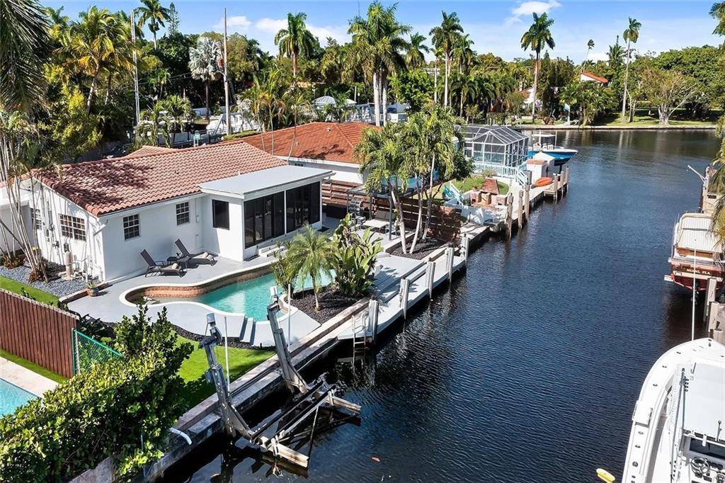 530 SW 11th Ave, Fort Lauderdale, FL 33312