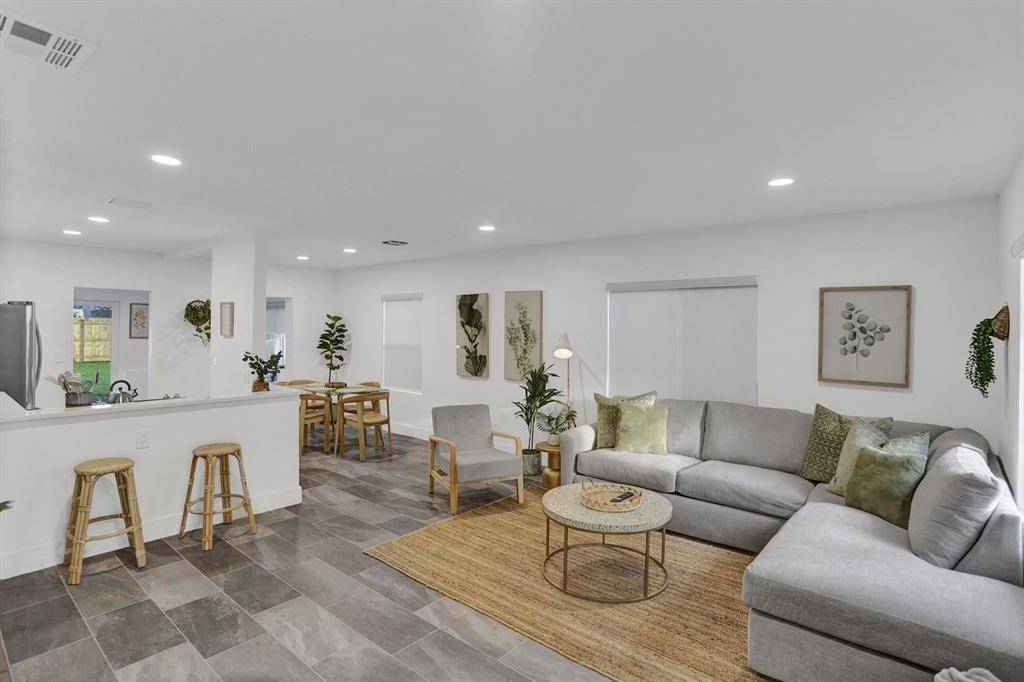 1121 SW 15th Ave, Fort Lauderdale, FL 33312