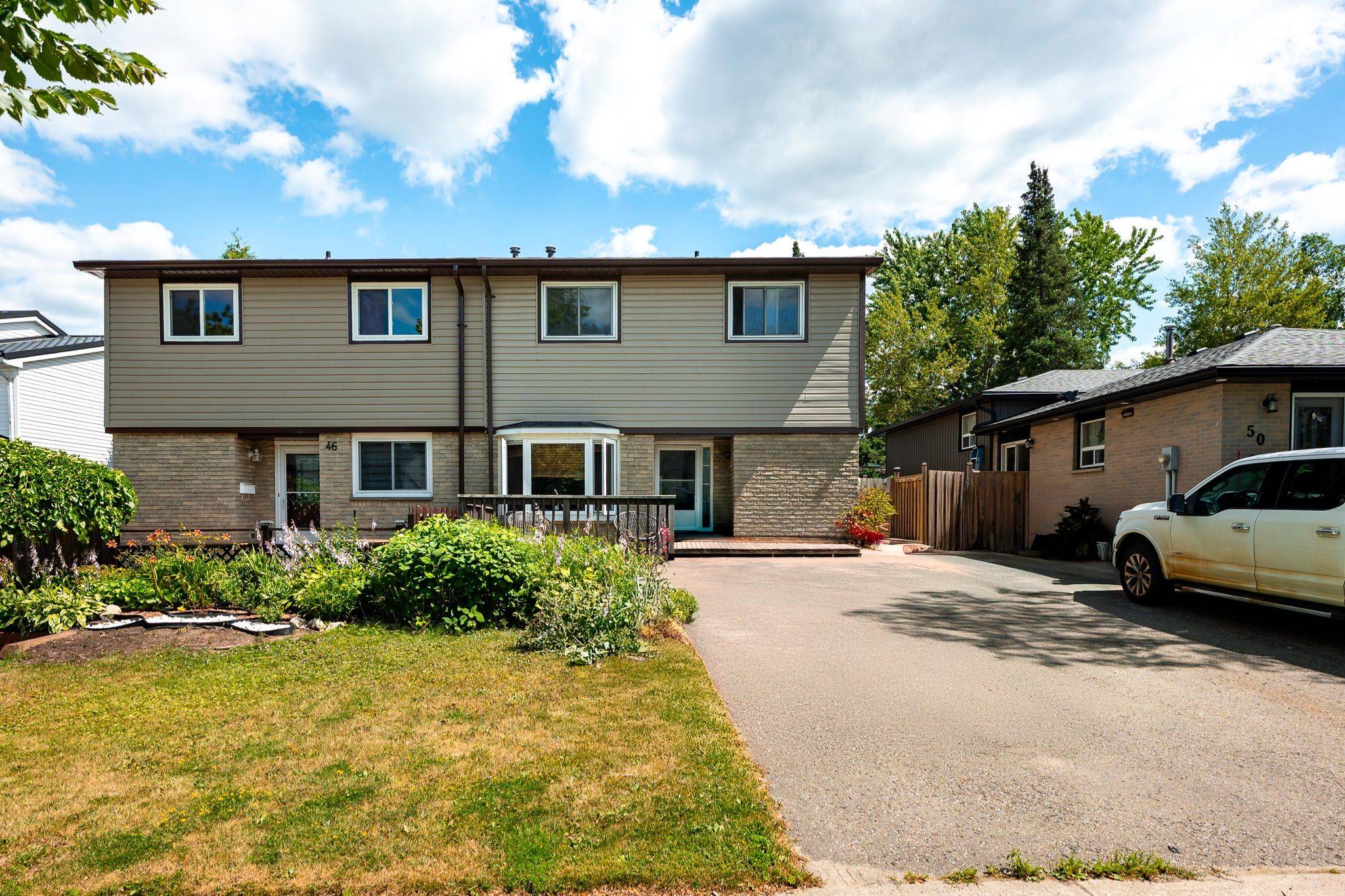 48 Oxford ST, Orangeville, ON L9W 3P6
