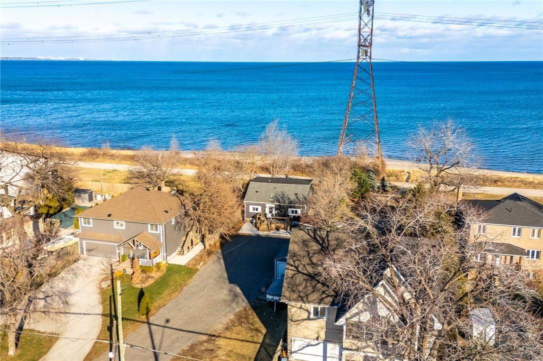 Hamilton, ON L8H 6Y5,735 Beach BLVD
