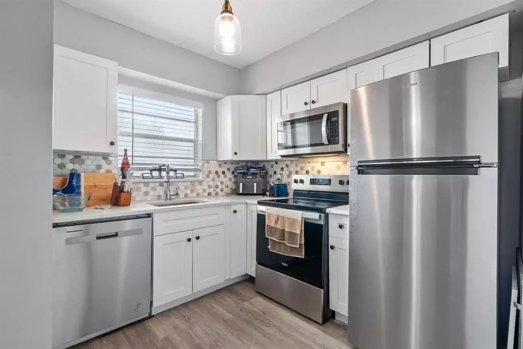 Fort Lauderdale, FL 33334,1400 NE 57th Ct #109