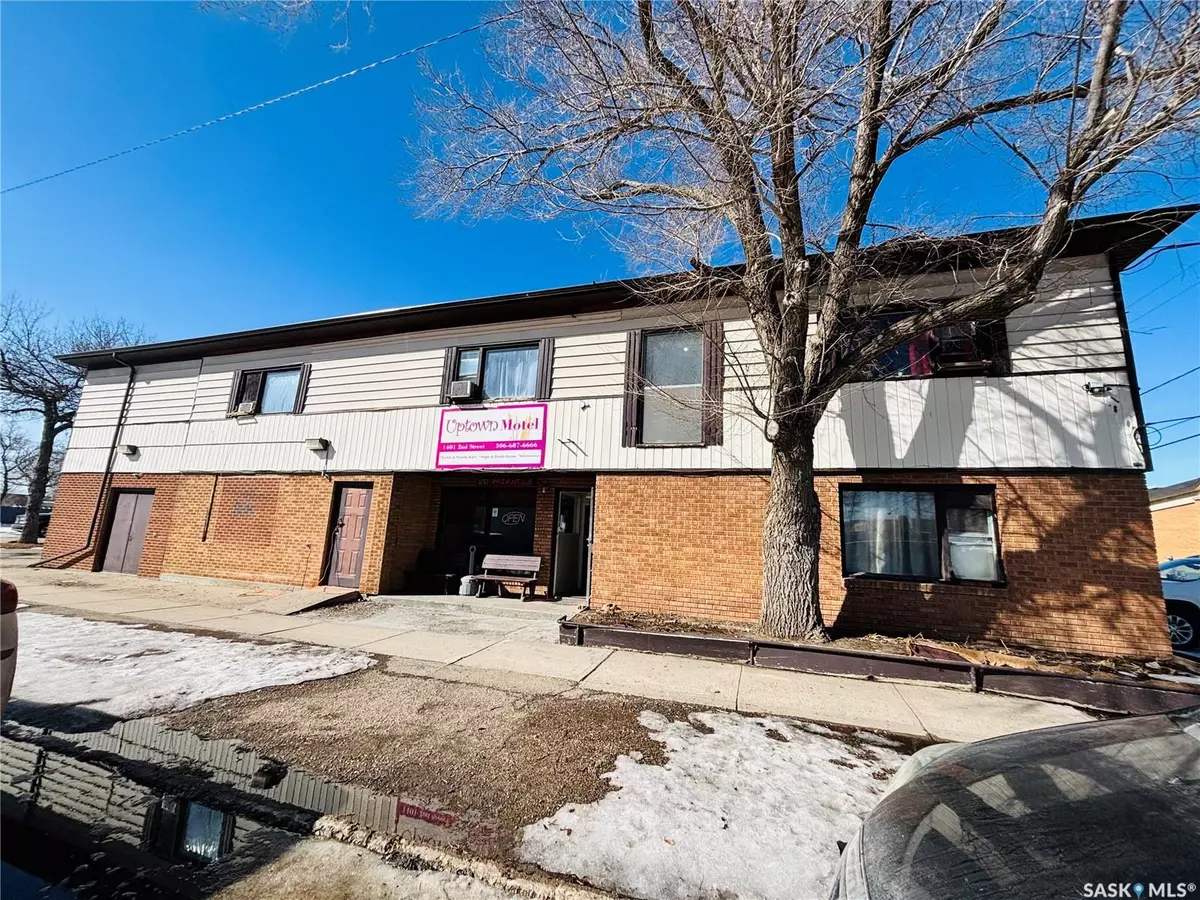Estevan, SK S4A 0M5,1401 2nd STREET