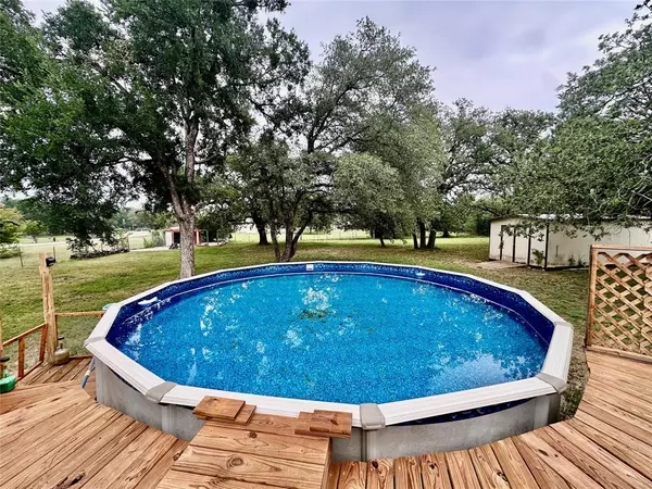 Lampasas, TX 76550,677 County Road 3081