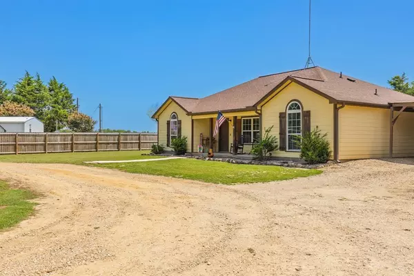 Point, TX 75472,937 Rs County Road 1460